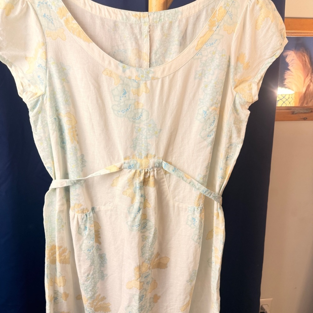 Maternity Light Floral Scoop Neck linenCotton Dress in Pale Yellow & Soft Blue